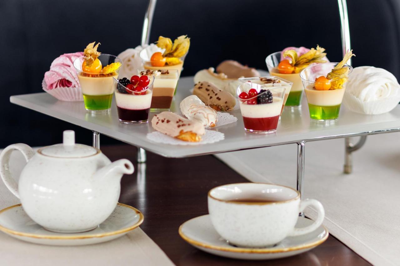 Taurus City Hotel Lviv Eksteriør billede