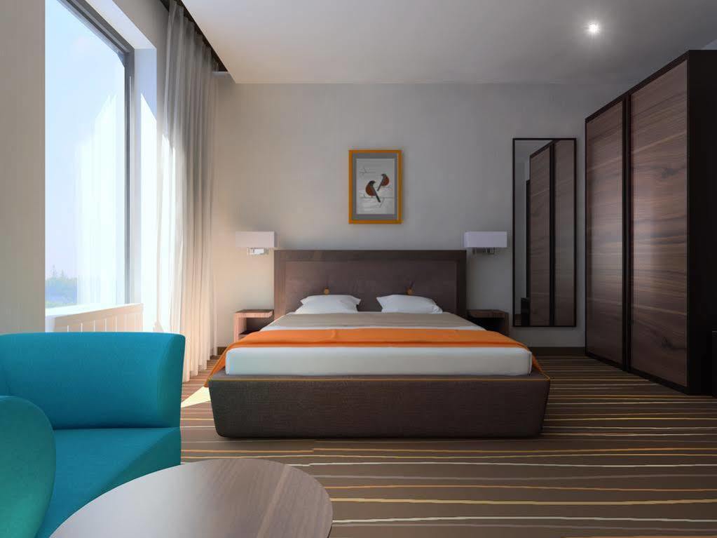 Taurus City Hotel Lviv Eksteriør billede