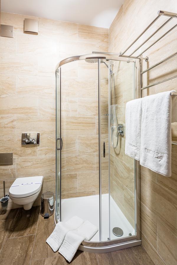 Taurus City Hotel Lviv Eksteriør billede