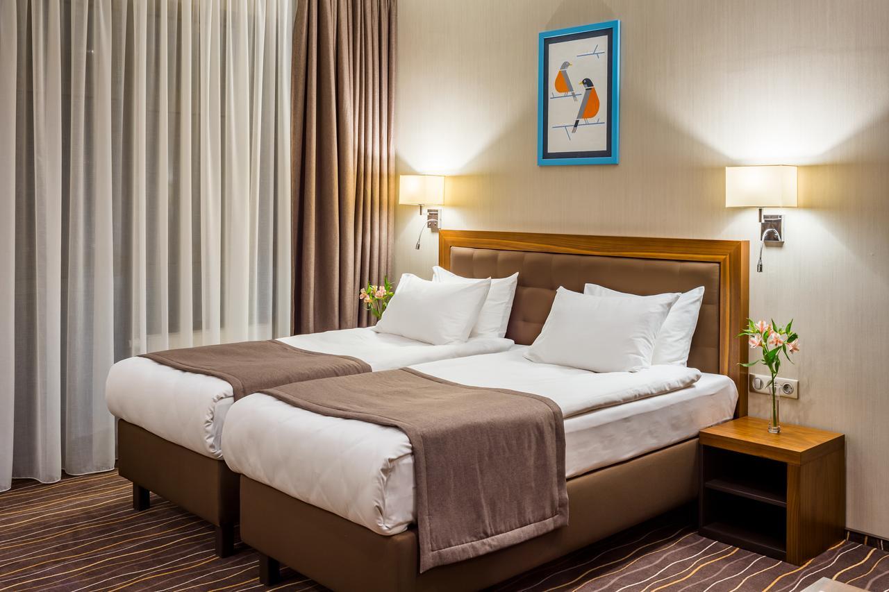Taurus City Hotel Lviv Eksteriør billede