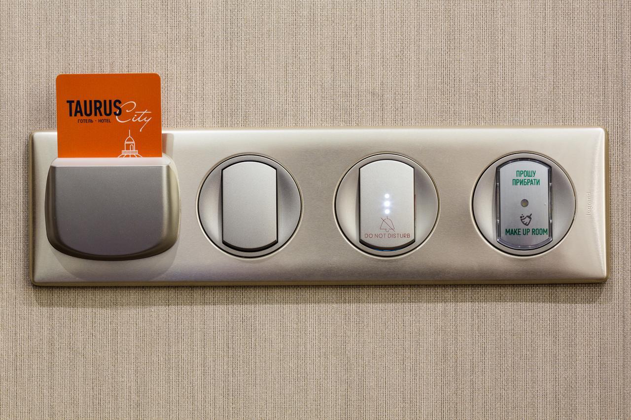Taurus City Hotel Lviv Eksteriør billede