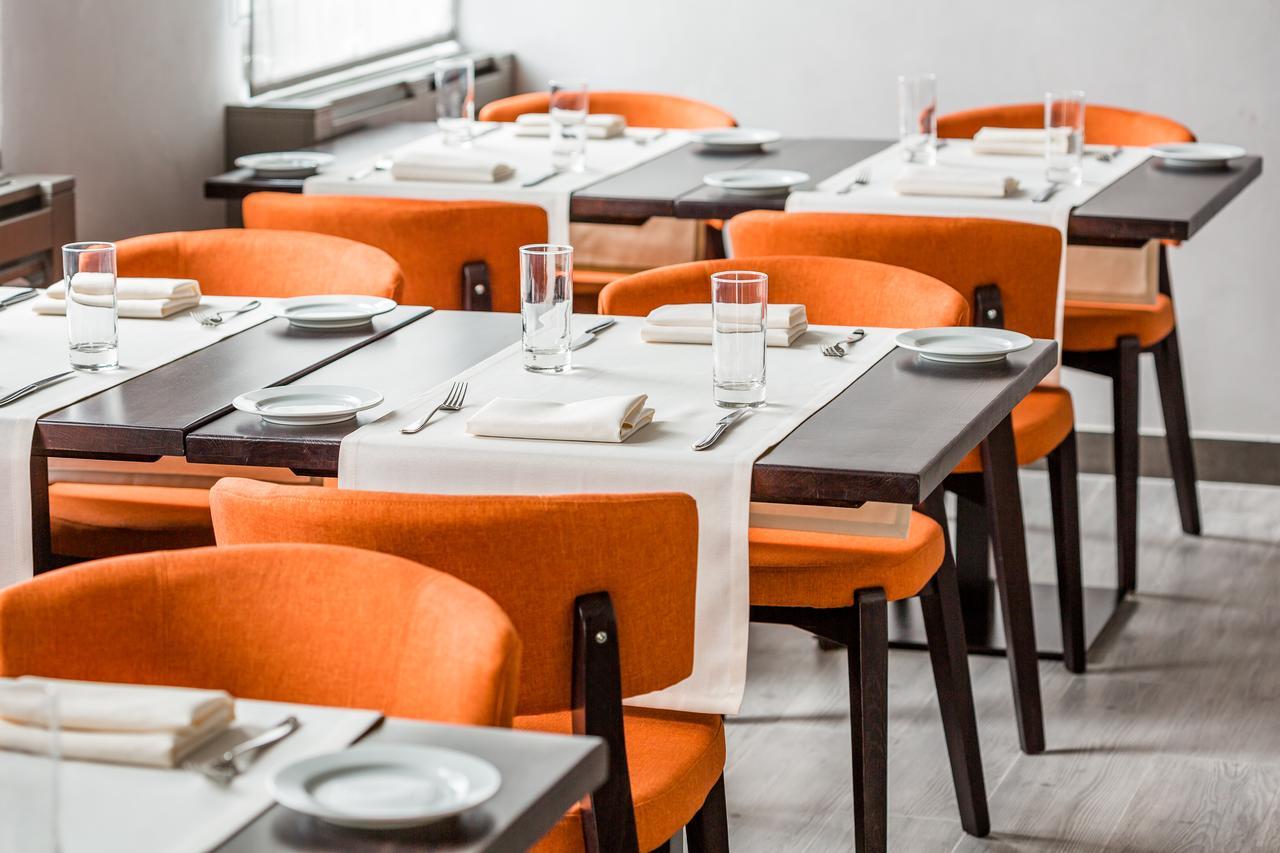 Taurus City Hotel Lviv Eksteriør billede