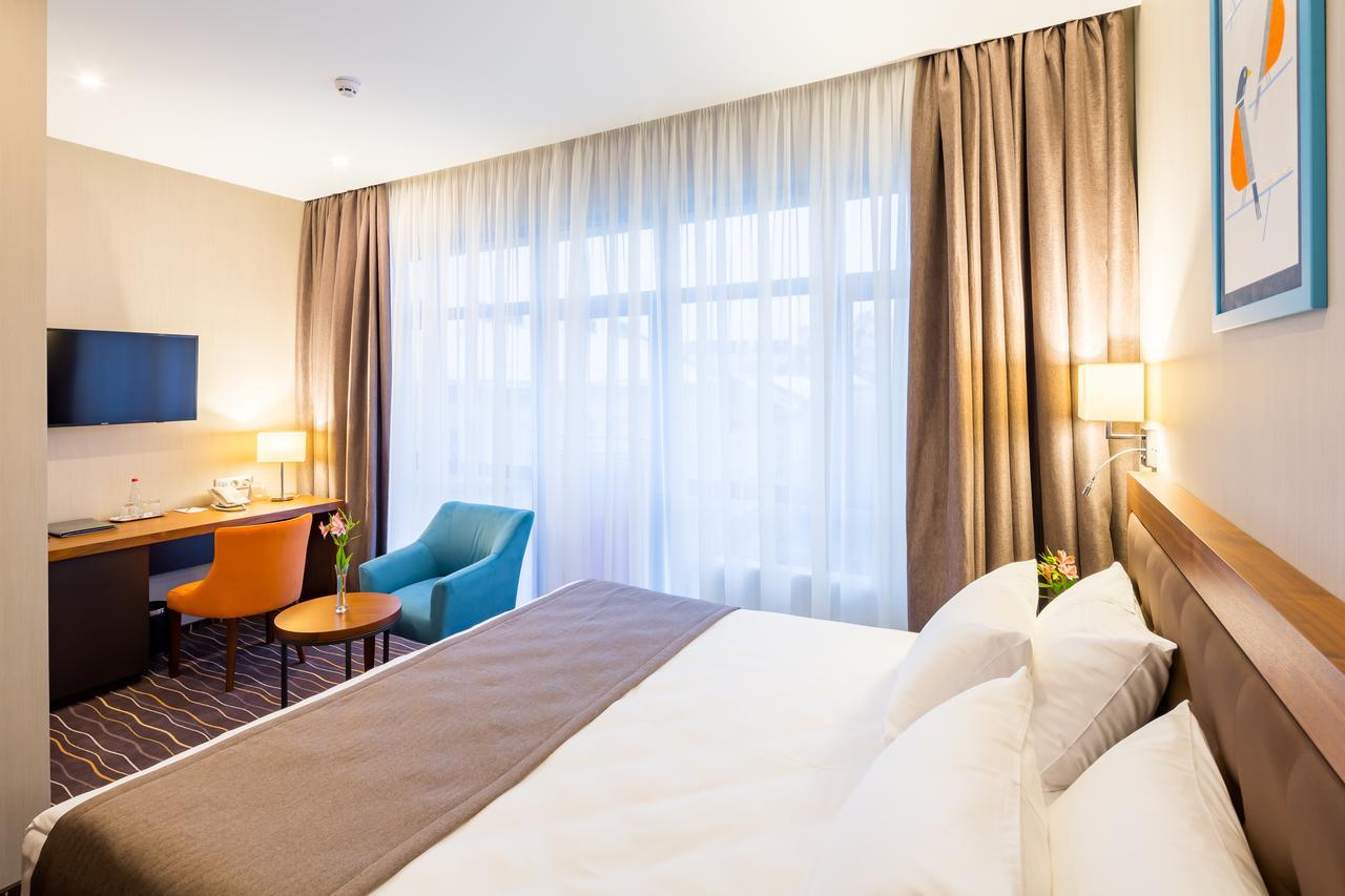 Taurus City Hotel Lviv Eksteriør billede