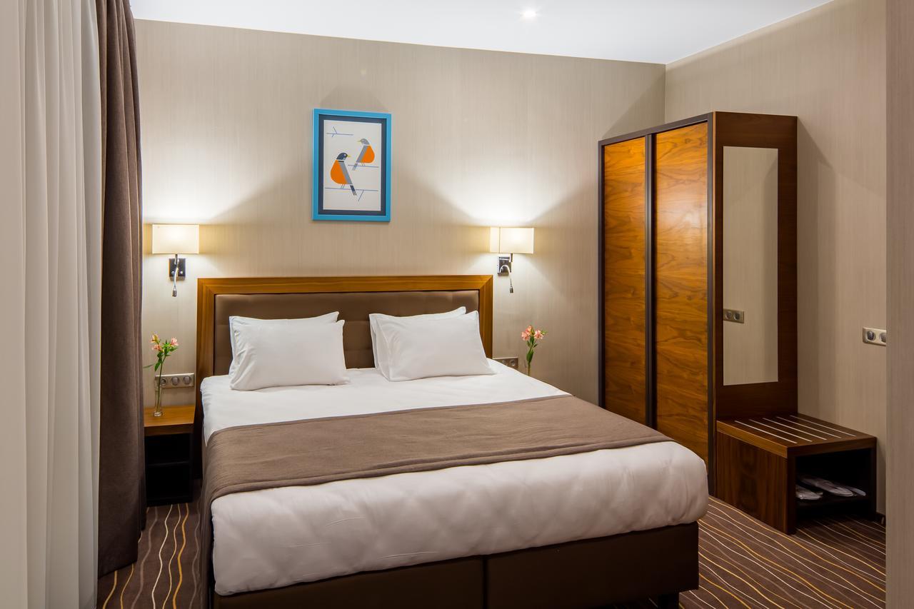 Taurus City Hotel Lviv Eksteriør billede