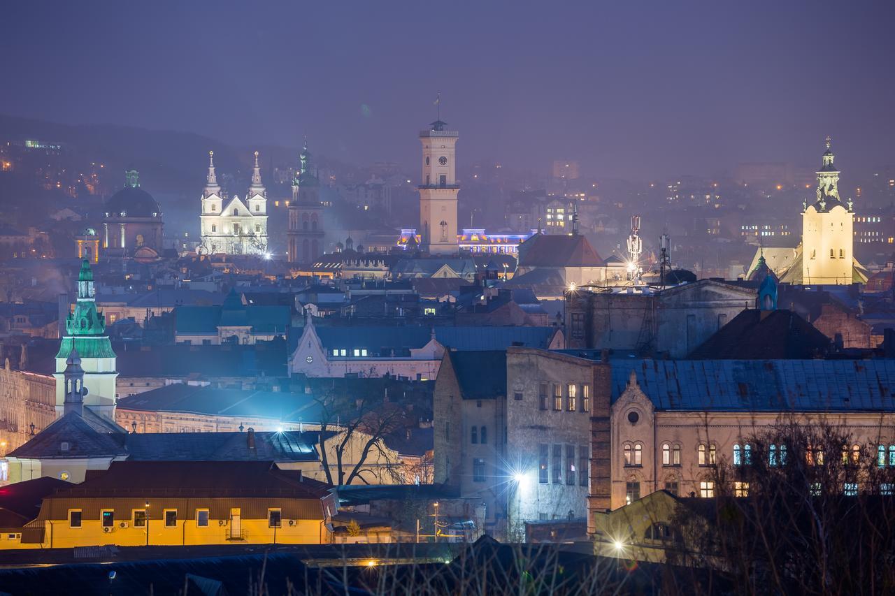 Taurus City Hotel Lviv Eksteriør billede